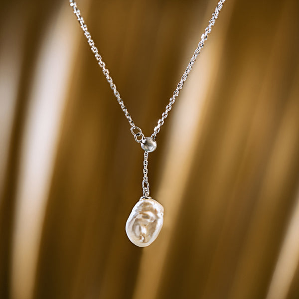 Silver Necklace with a Pearl Drop